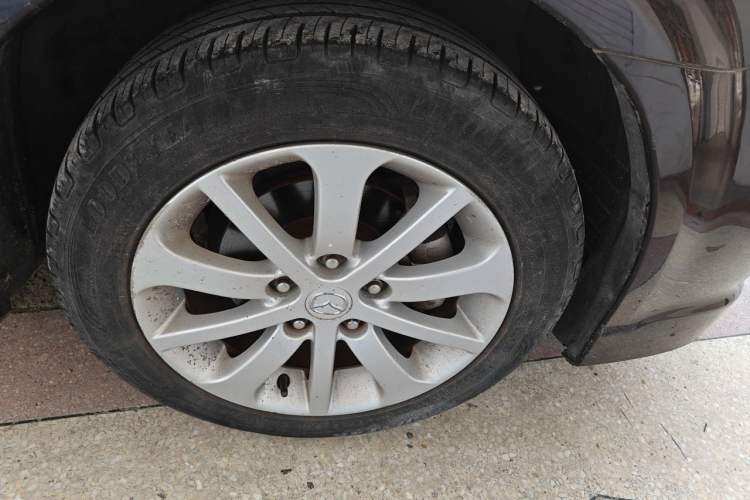 Used Mazda 6 2014 2.0L Automatic Classic Version Right Front Wheel Hub