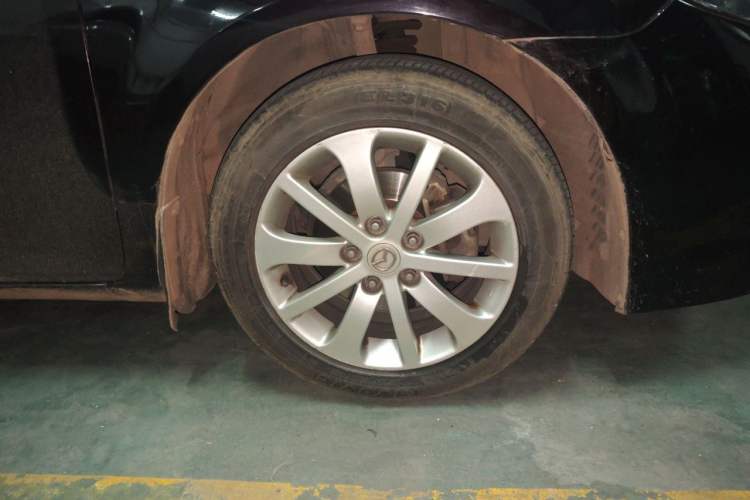 Used Mazda 6 2014 2.0L Automatic Classic Version Right Front Wheel Hub
