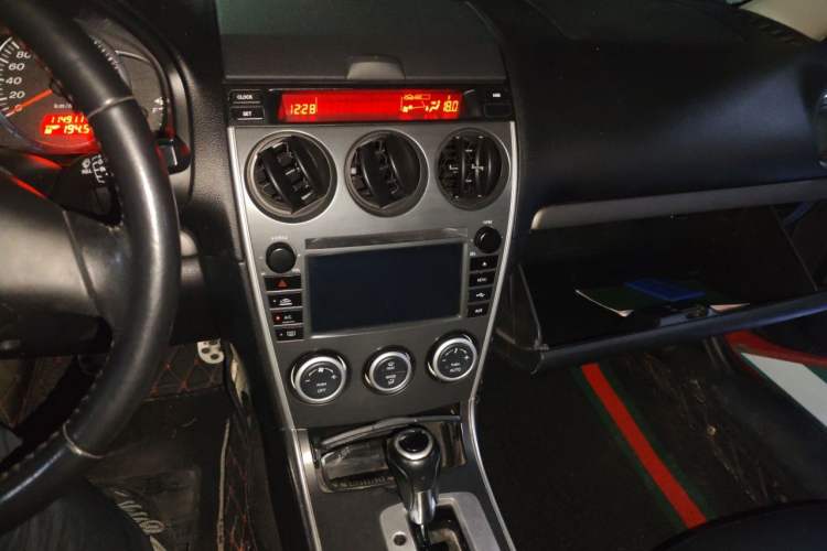 Used Mazda 6 2014 2.0L Automatic Classic Version Audio And AC Panel