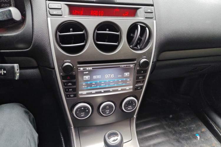 Used Mazda 6 2014 2.0L Automatic Classic Version Audio And AC Panel