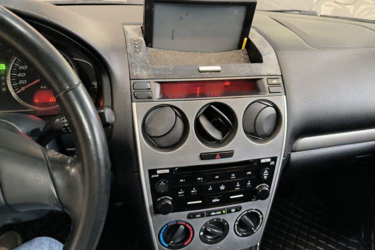 Used Mazda 6 2014 2.0L Automatic Classic Version Center Console
