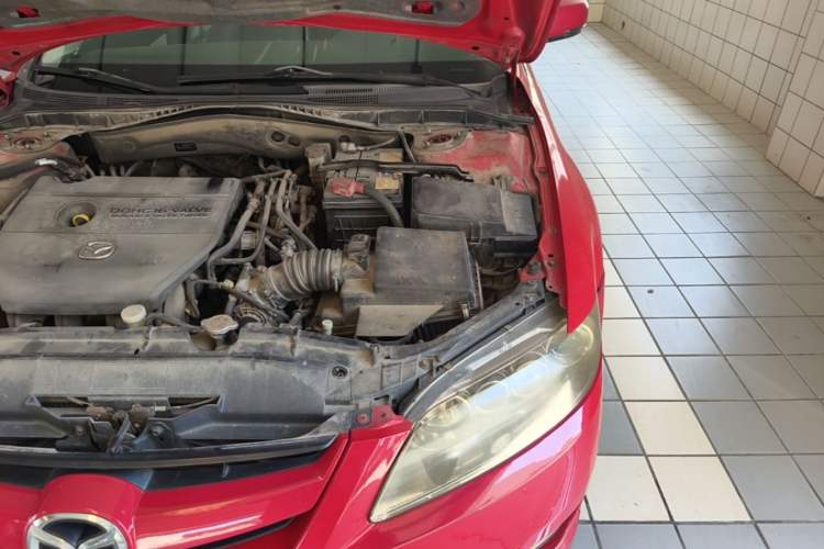 Used Mazda 6 2014 2.0L Automatic Classic Version Engine Bay Left