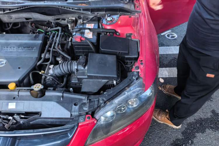 Used Mazda 6 2014 2.0L Automatic Classic Version Engine Bay Left
