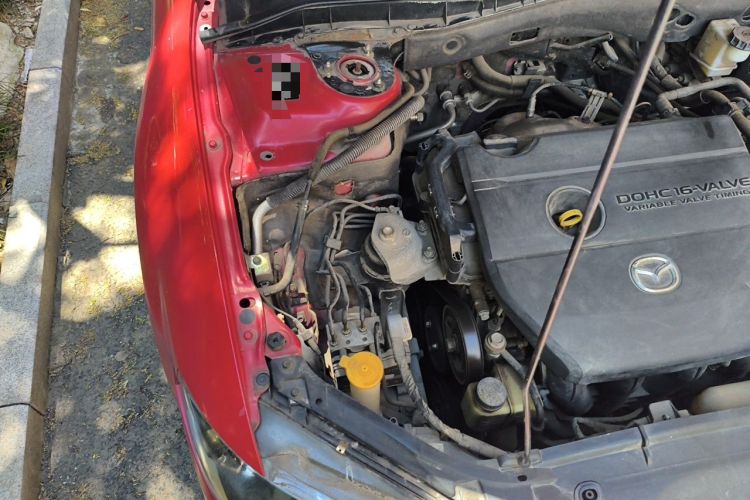 Used Mazda 6 2014 2.0L Automatic Classic Version Engine Bay Right