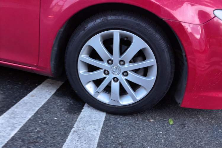 Used Mazda 6 2014 2.0L Automatic Classic Version Right Front Wheel Hub