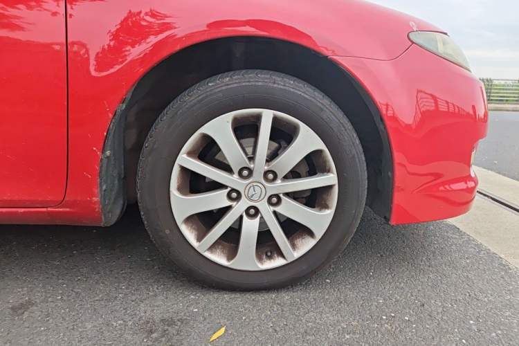 Used Mazda 6 2014 2.0L Automatic Classic Version Right Front Wheel Hub