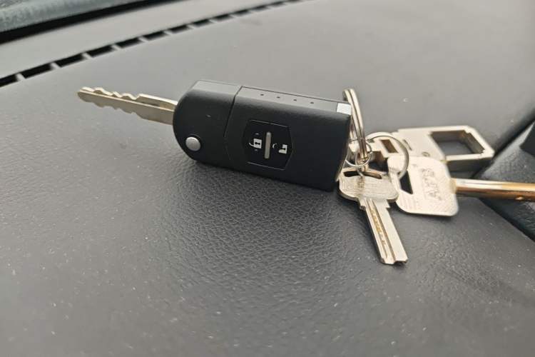 Used Mazda 6 2014 2.0L Automatic Classic Version Vehicle Key