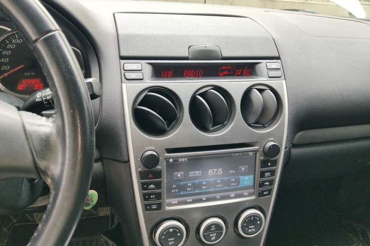Used Mazda 6 2014 2.0L Automatic Classic Version Audio And AC Panel
