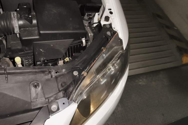 Used Mazda 6 2014 2.0L Automatic Classic Version Engine Bay Left