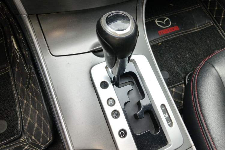 Used Mazda 6 2014 2.0L Automatic Classic Version Gear Lever