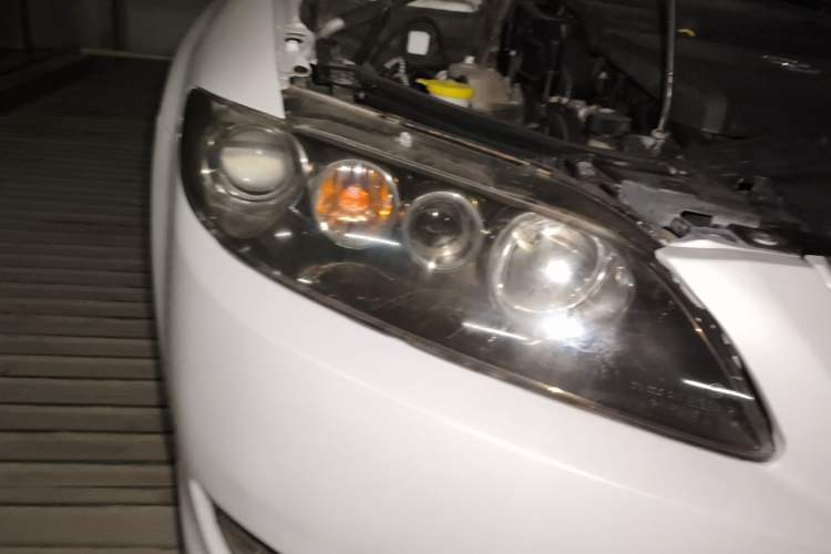 Used Mazda 6 2014 2.0L Automatic Classic Version Right Front Headlight
