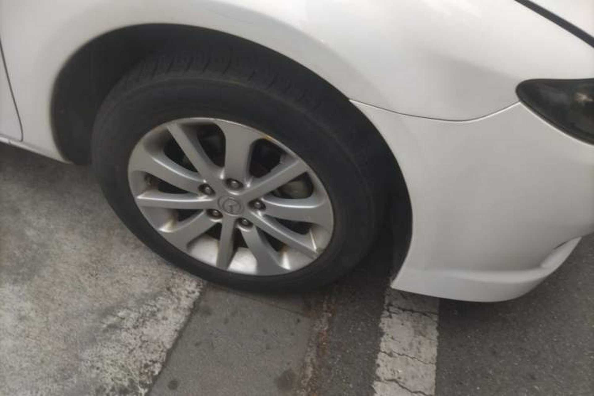 Used Mazda 6 2014 2.0L Automatic Classic Version Right Front Wheel Hub