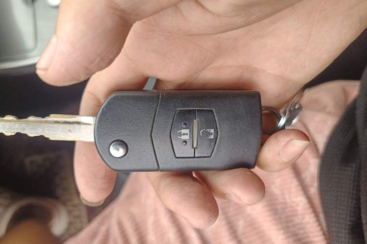 Used Mazda 6 2014 2.0L Automatic Classic Version Vehicle Key