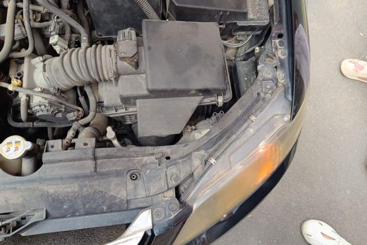 Used Mazda 6 2015 2.0L Automatic Fashion Edition Engine Bay Left
