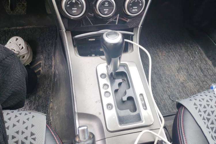 Used Mazda 6 2015 2.0L Automatic Fashion Edition Gear Lever