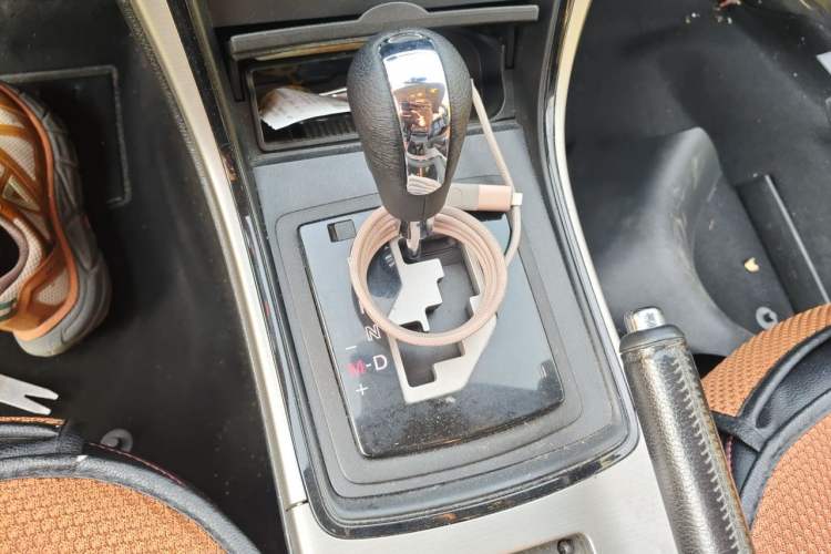 Used Mazda 6 2015 2.0L Automatic Elite Edition Gear Lever