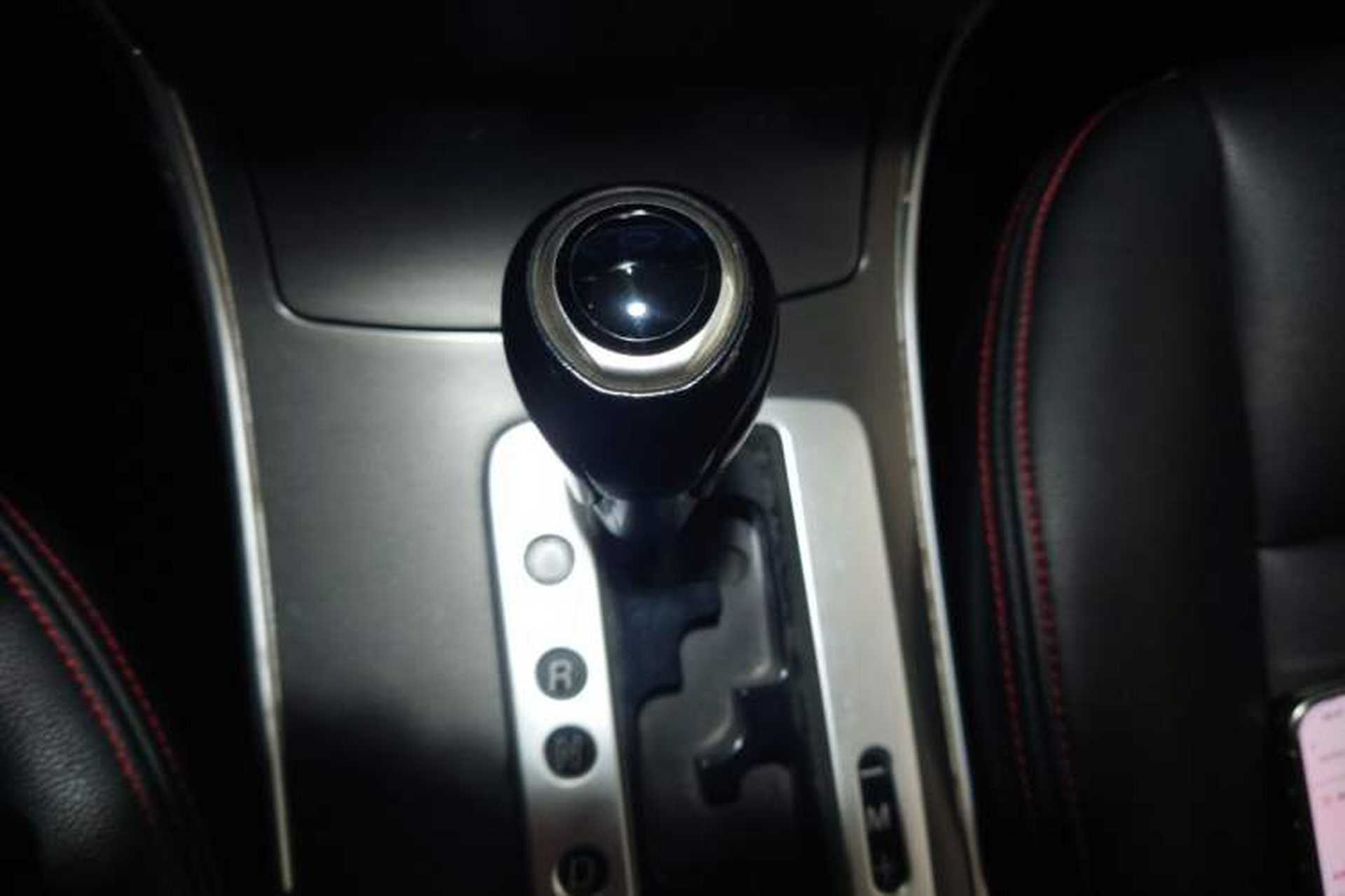 Used Mazda 6 2015 2.0L Automatic Fashion Edition Gear Lever