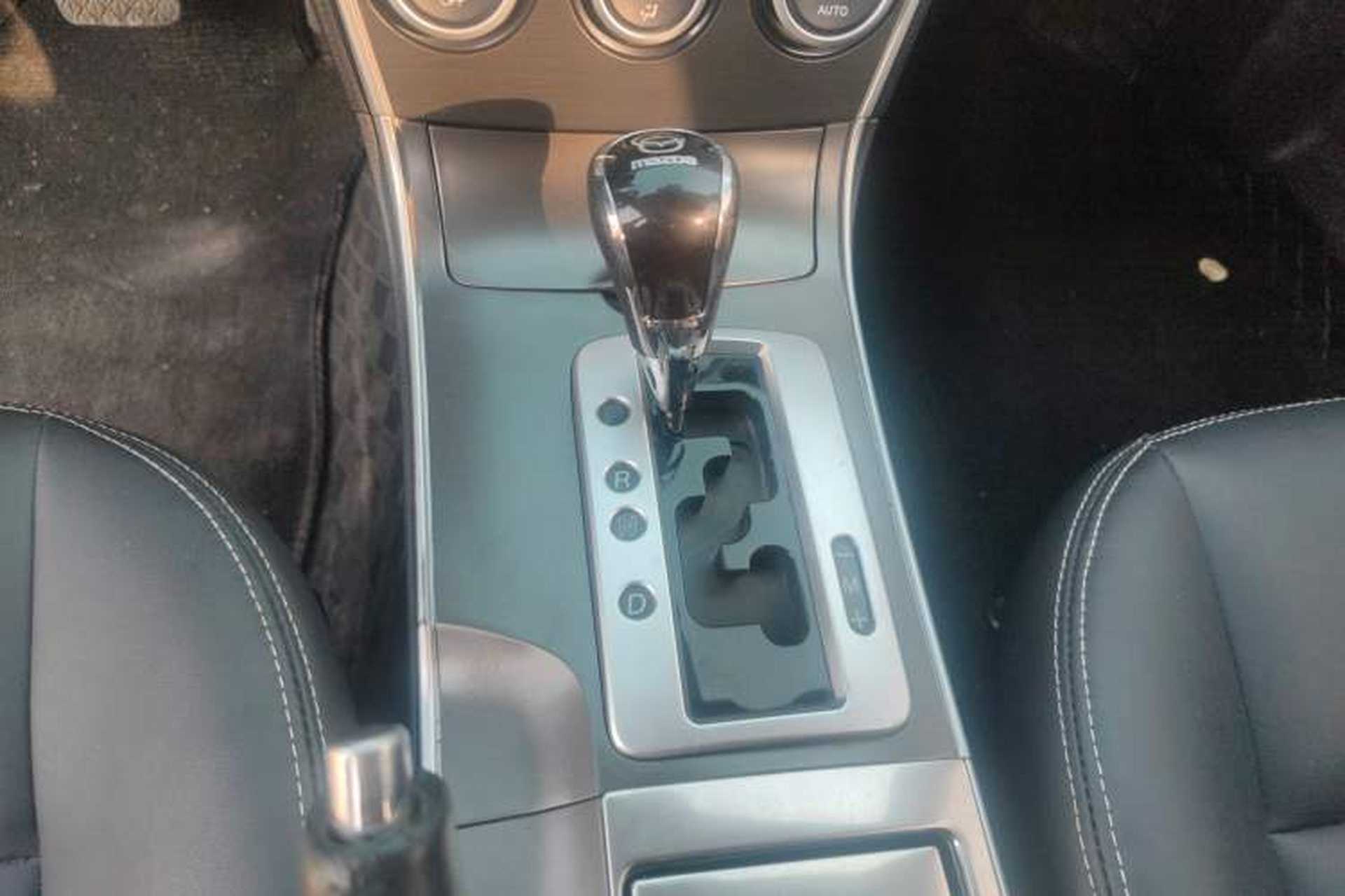 Used Mazda 6 2015 2.0L Automatic Fashion Edition Gear Lever