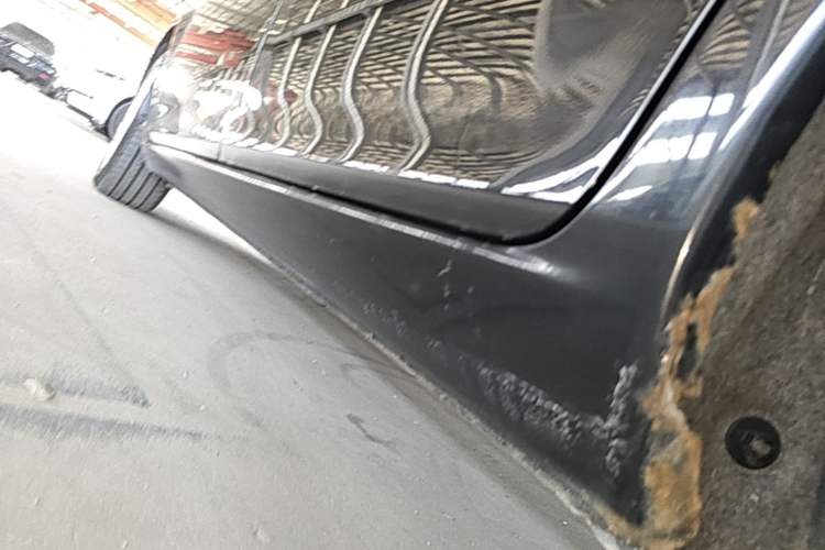 Used Mazda 6 2015 2.0L Automatic Fashion Edition Left Side Sill