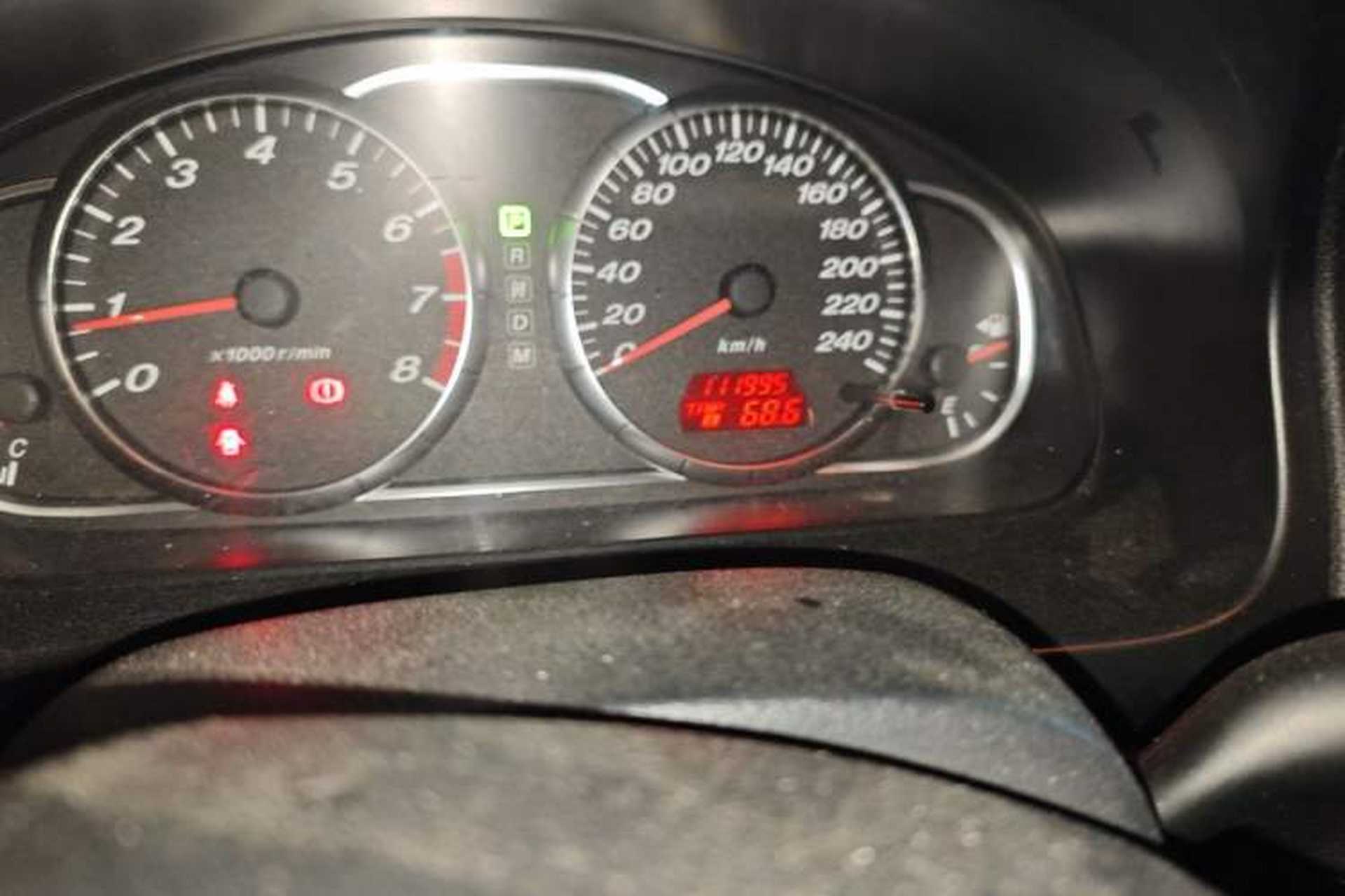 Used Mazda 6 2015 2.0L Automatic Fashion Edition Odometer Close Up