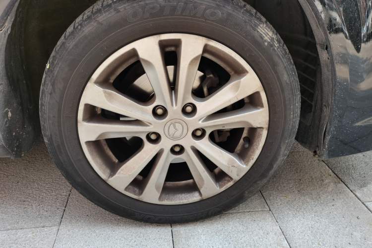 Used Mazda 6 2015 2.0L Automatic Classic Version Right Front Wheel Hub