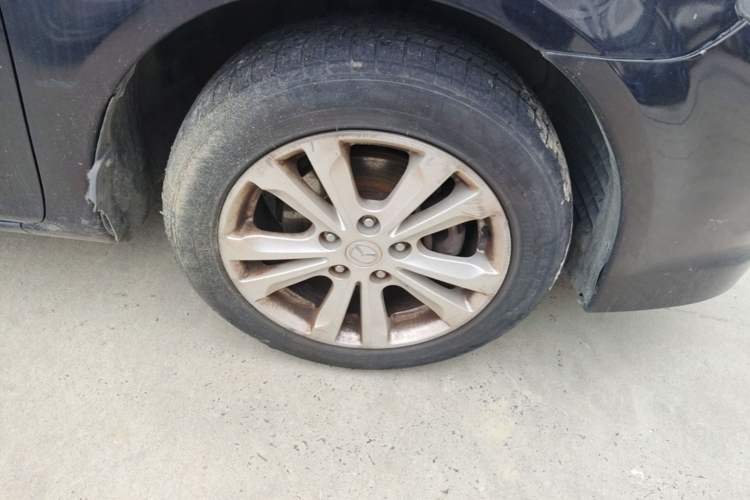 Used Mazda 6 2015 2.0L Automatic Fashion Edition Right Front Wheel Hub