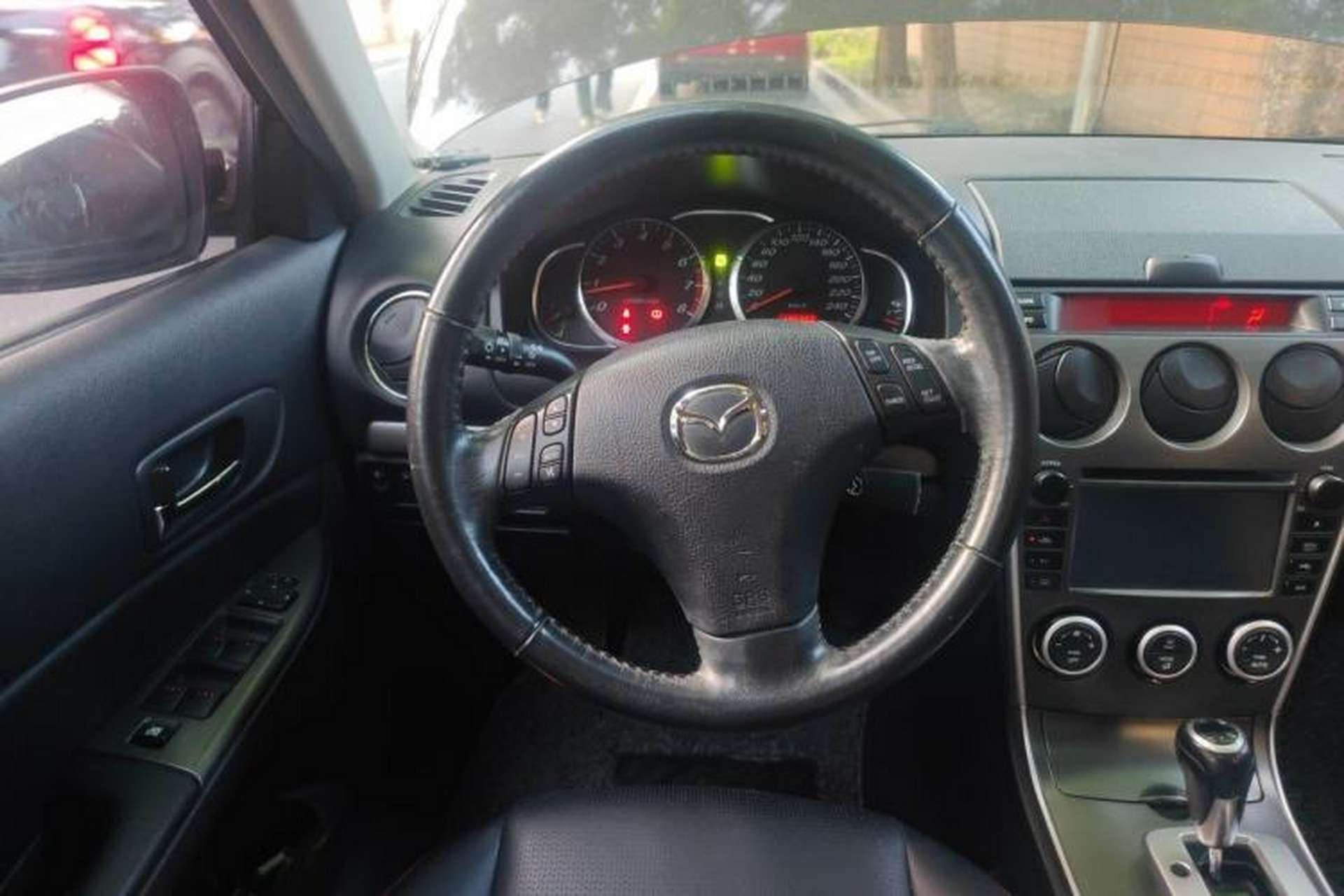 Used Mazda 6 2015 2.0L Automatic Fashion Edition Steering Wheel