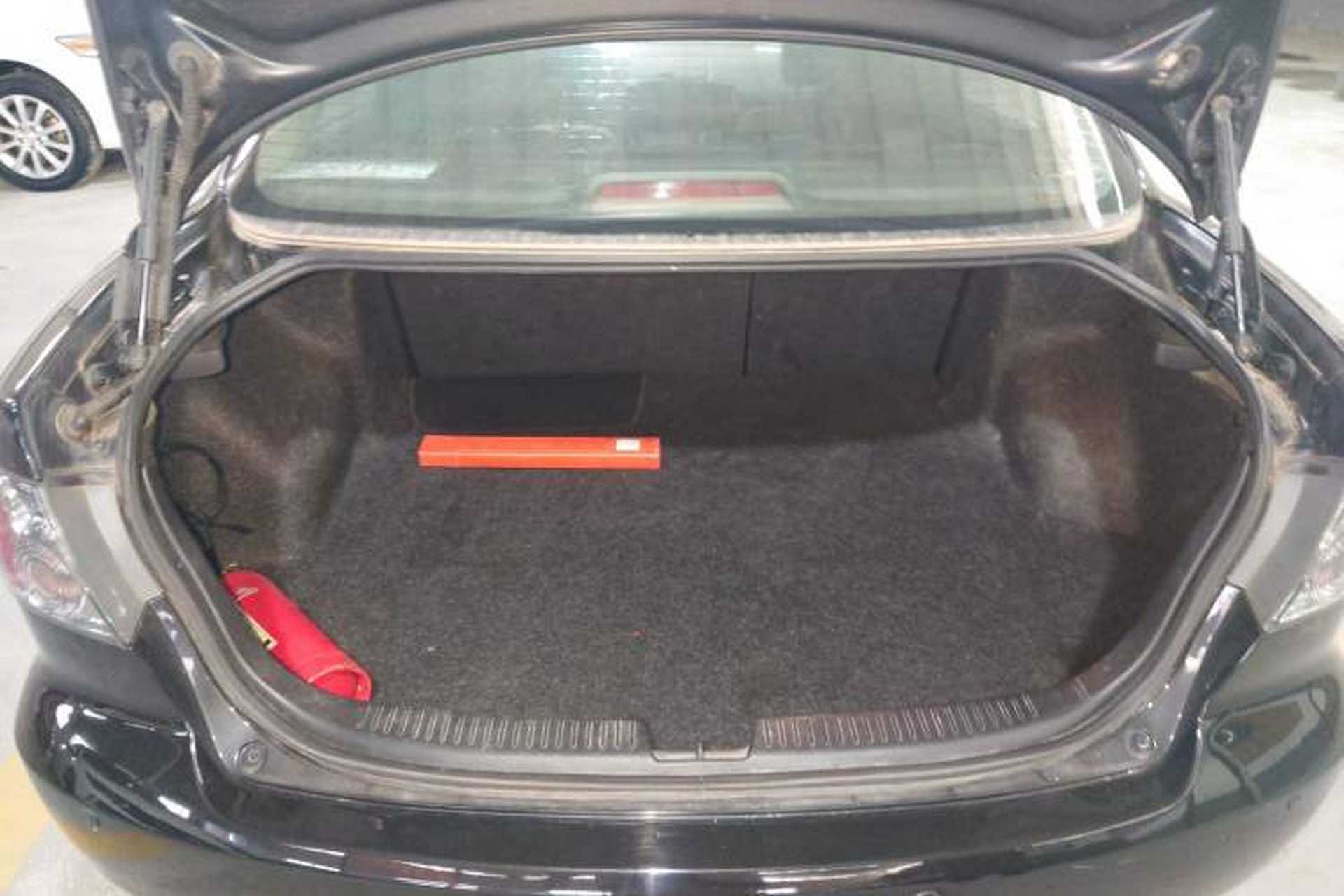 Used Mazda 6 2015 2.0L Automatic Fashion Edition Trunk