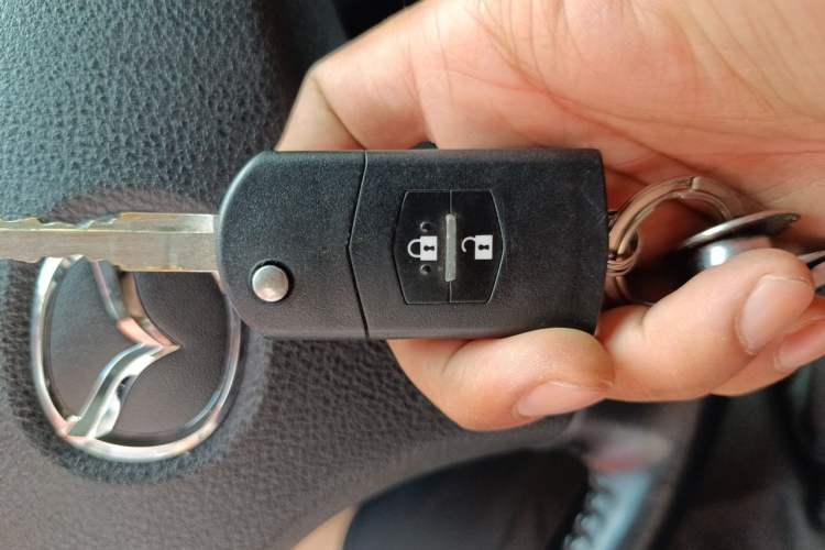 Used Mazda 6 2015 2.0L Automatic Fashion Edition Vehicle Key