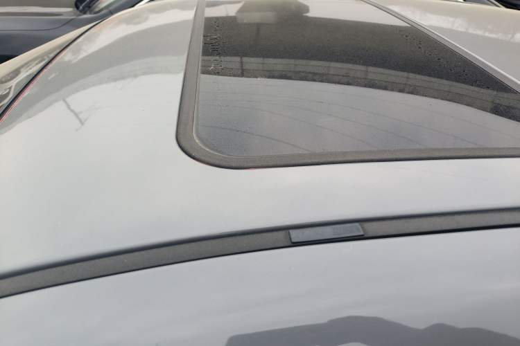 Used Mazda 6 2015 2.0L Automatic Classic Version Roof