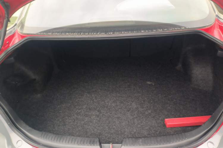 Used Mazda 6 2015 2.0L Automatic Classic Version Trunk