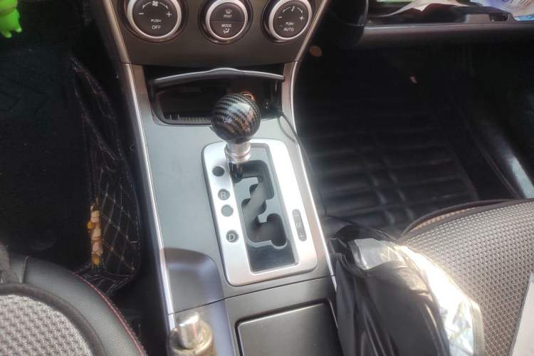 Used Mazda 6 2015 2.0L Automatic Luxury Version Gear Lever