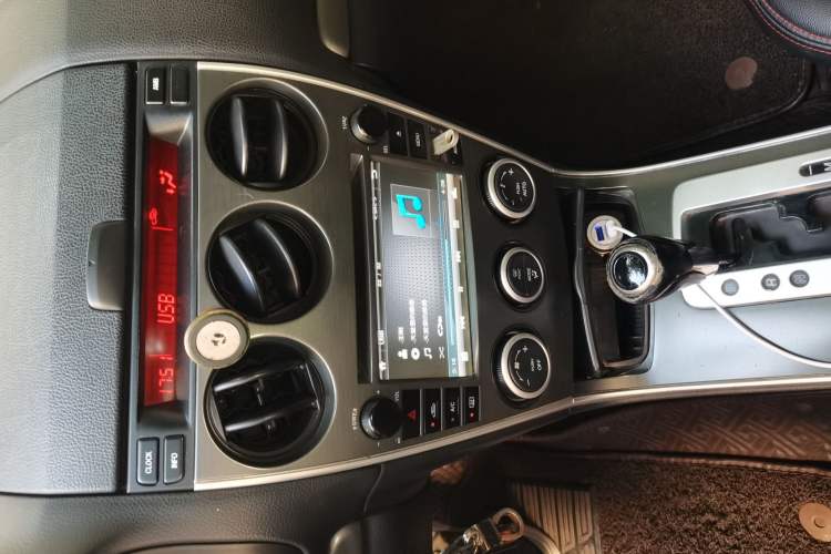 Used Mazda 6 2015 2.0L Automatic Fashion Edition Audio And AC Panel