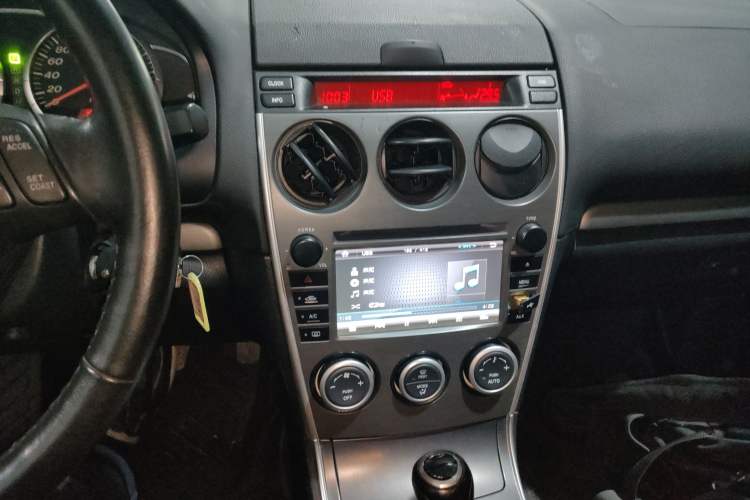 Used Mazda 6 2015 2.0L Automatic Fashion Edition Audio And AC Panel