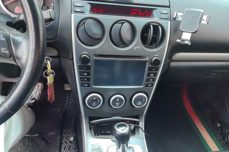 Used Mazda 6 2015 2.0L Automatic Fashion Edition Audio And AC Panel