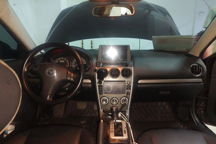 Used Mazda 6 2015 2.0L Automatic Fashion Edition Center Console