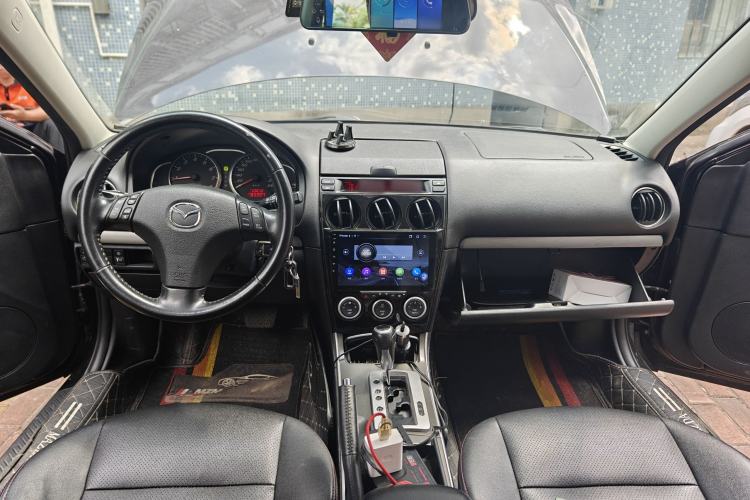Used Mazda 6 2015 2.0L Automatic Fashion Edition Center Console