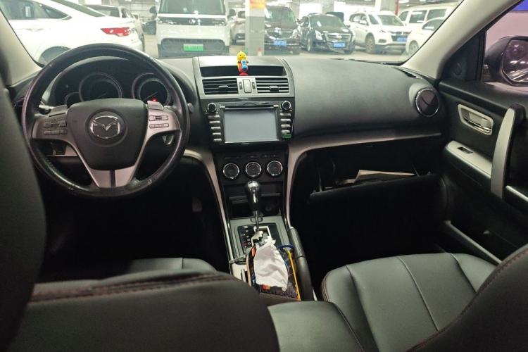 Used Mazda 6 2015 2.0L Automatic Elite Edition Center Console