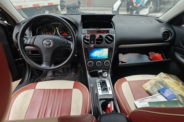 Used Mazda 6 2015 2.0L Automatic Fashion Edition Center Console