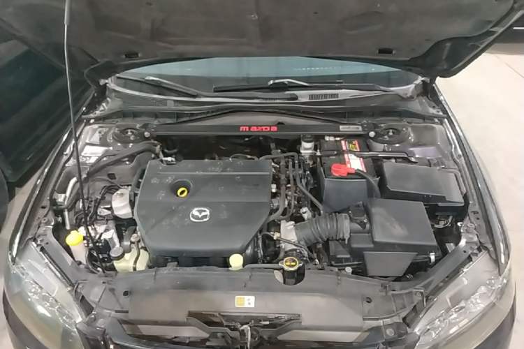 Used Mazda 6 2015 2.0L Automatic Fashion Edition Engine Bay