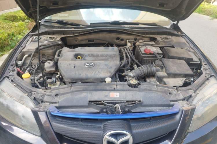 Used Mazda 6 2015 2.0L Automatic Luxury Version Engine Bay