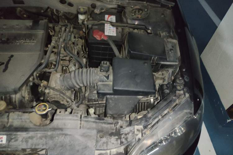 Used Mazda 6 2015 2.0L Automatic Fashion Edition Engine Bay Left
