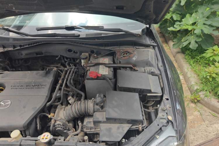 Used Mazda 6 2015 2.0L Automatic Fashion Edition Engine Bay Left