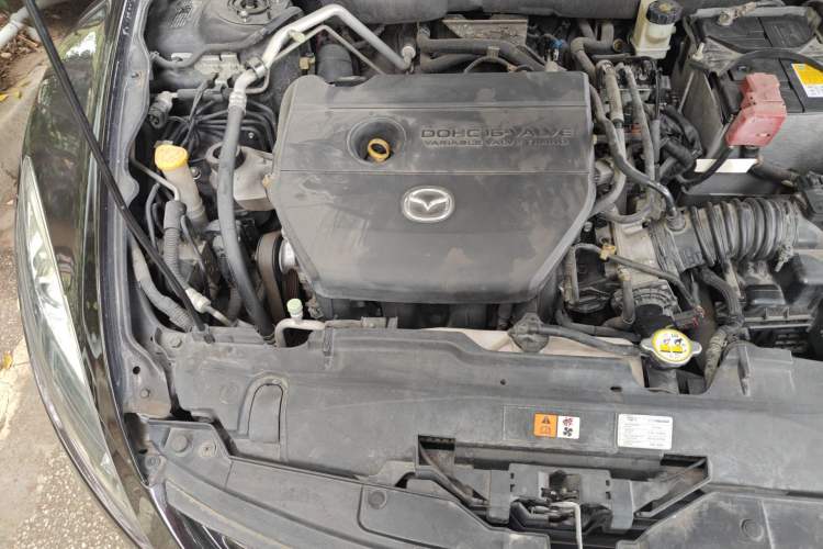 Used Mazda 6 2015 2.0L Automatic Elite Edition Engine Bay Right