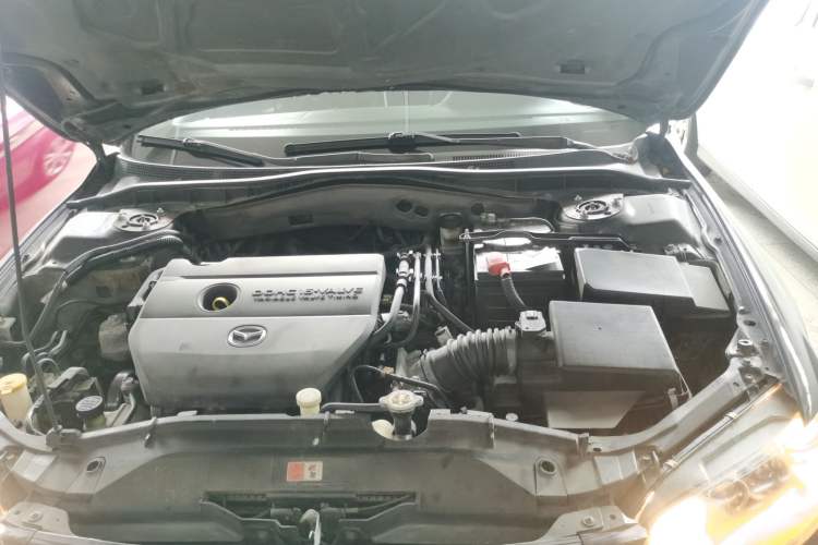 Used Mazda 6 2015 2.0L Automatic Fashion Edition Engine Bay