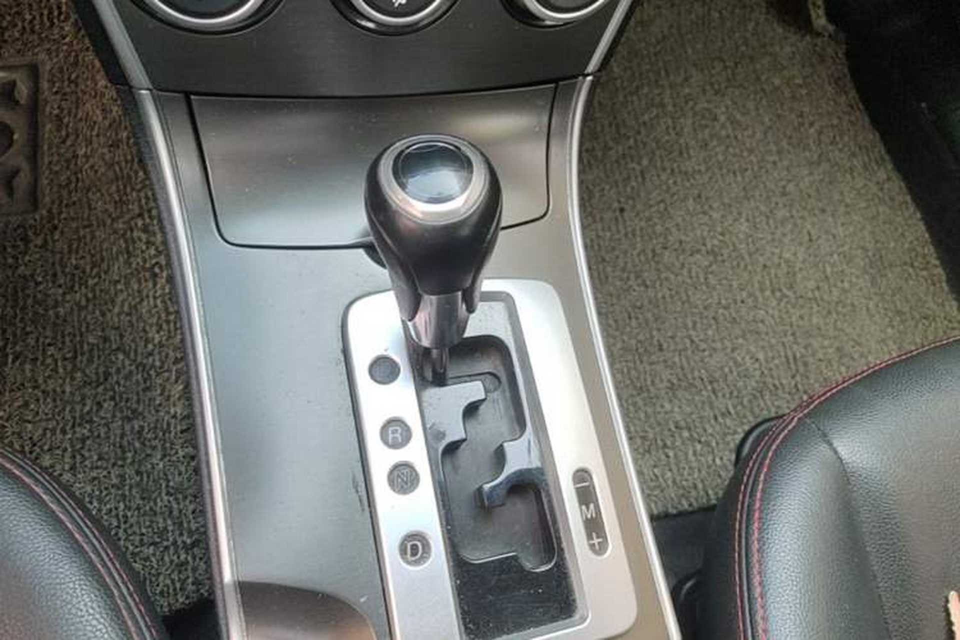 Used Mazda 6 2015 2.0L Automatic Fashion Edition Gear Lever