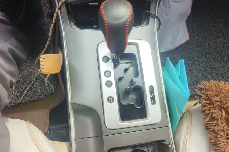 Used Mazda 6 2015 2.0L Automatic Fashion Edition Gear Lever