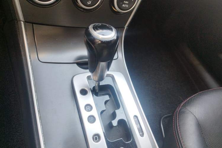 Used Mazda 6 2015 2.0L Automatic Luxury Version Gear Lever