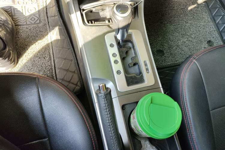 Used Mazda 6 2015 2.0L Automatic Fashion Edition Gear Lever