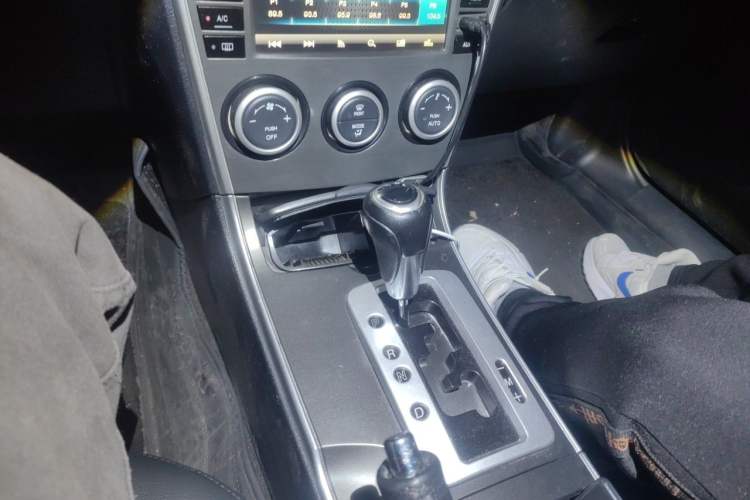Used Mazda 6 2015 2.0L Automatic Classic Version Gear Lever